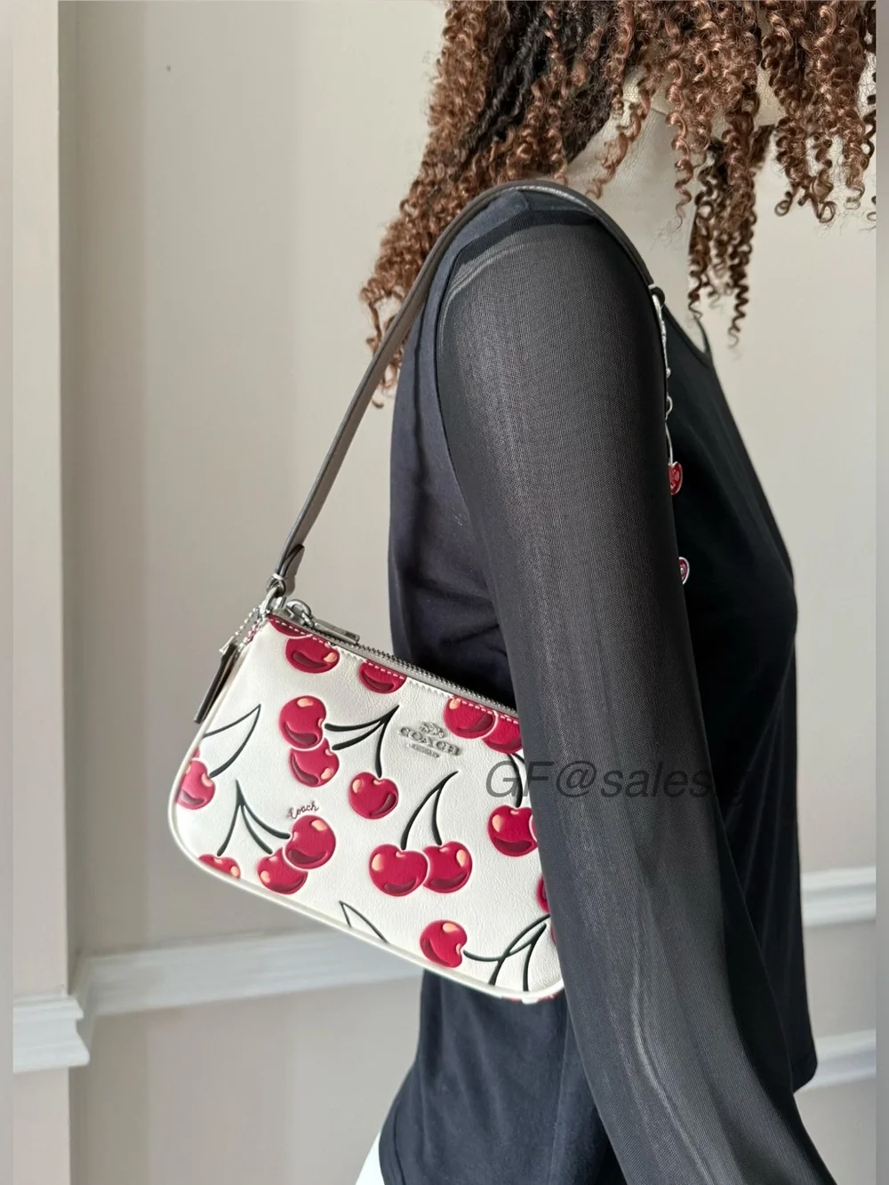 Coach authentic new